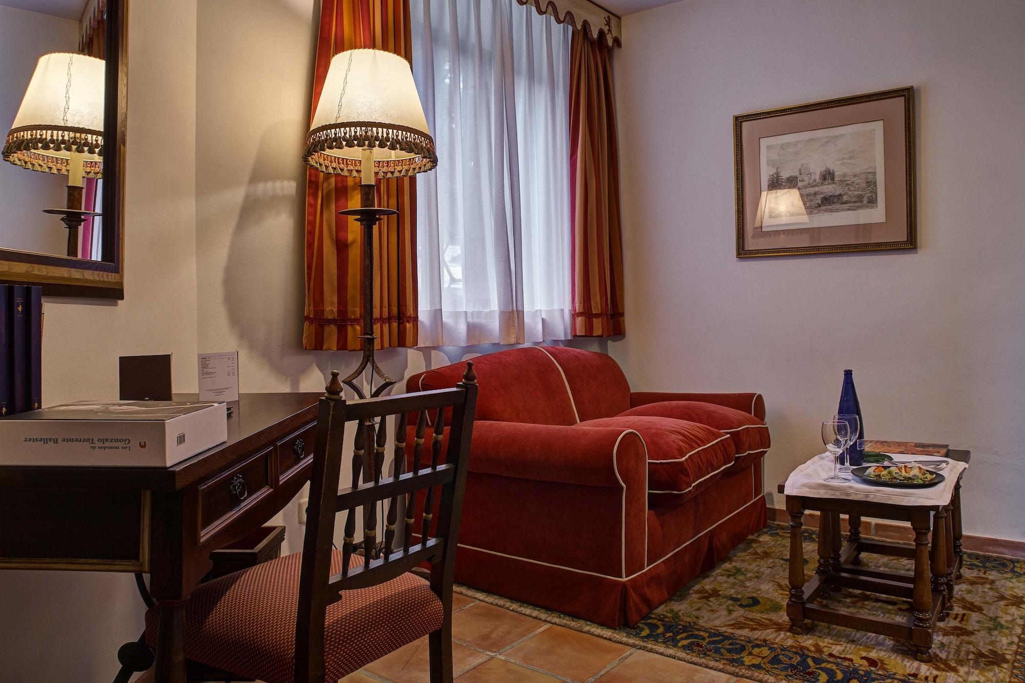 Parador De Ciudad-Rodrigo Exteriér fotografie