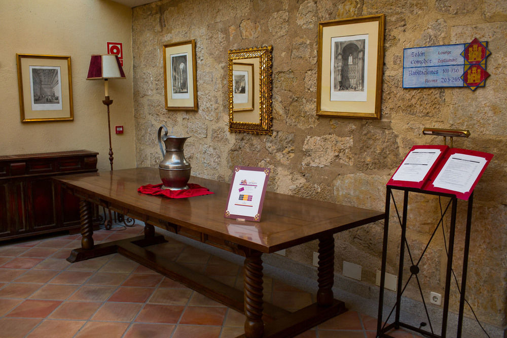 Parador De Ciudad-Rodrigo Exteriér fotografie